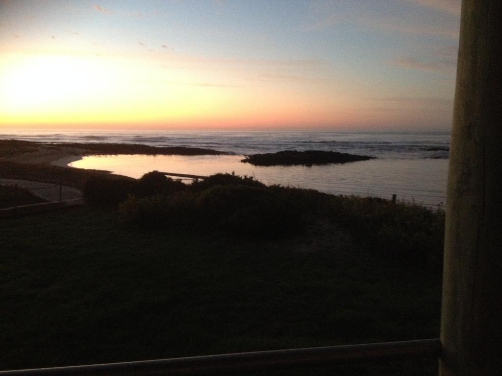 Wytonia Beachfront Accommodation Port Fairy Exterior foto