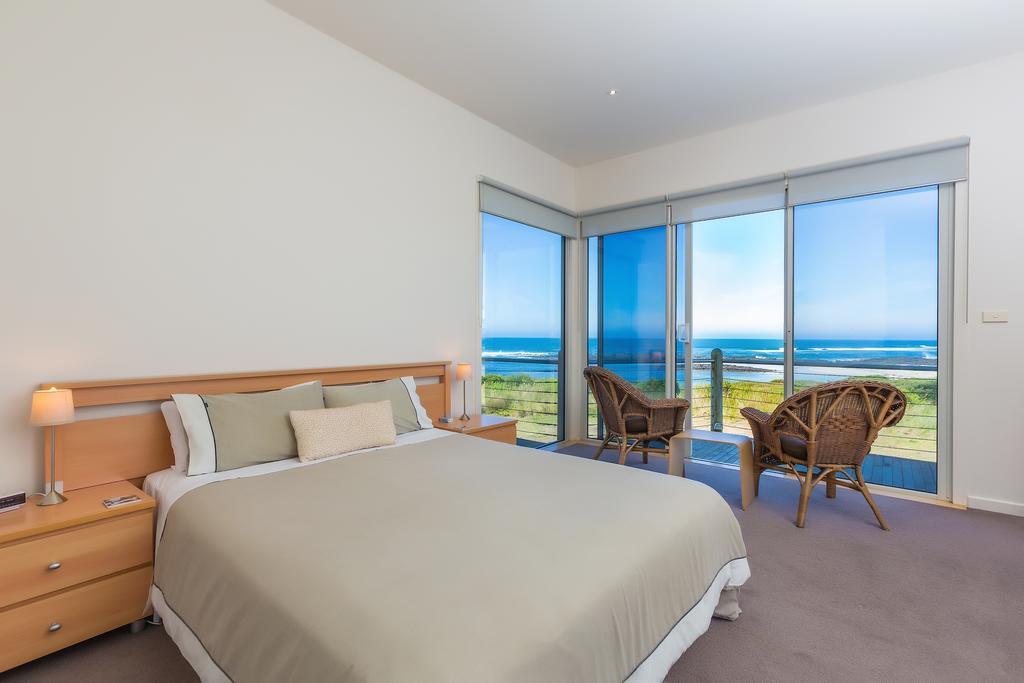 Wytonia Beachfront Accommodation Port Fairy Exterior foto