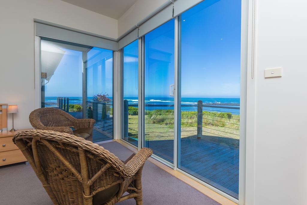Wytonia Beachfront Accommodation Port Fairy Exterior foto